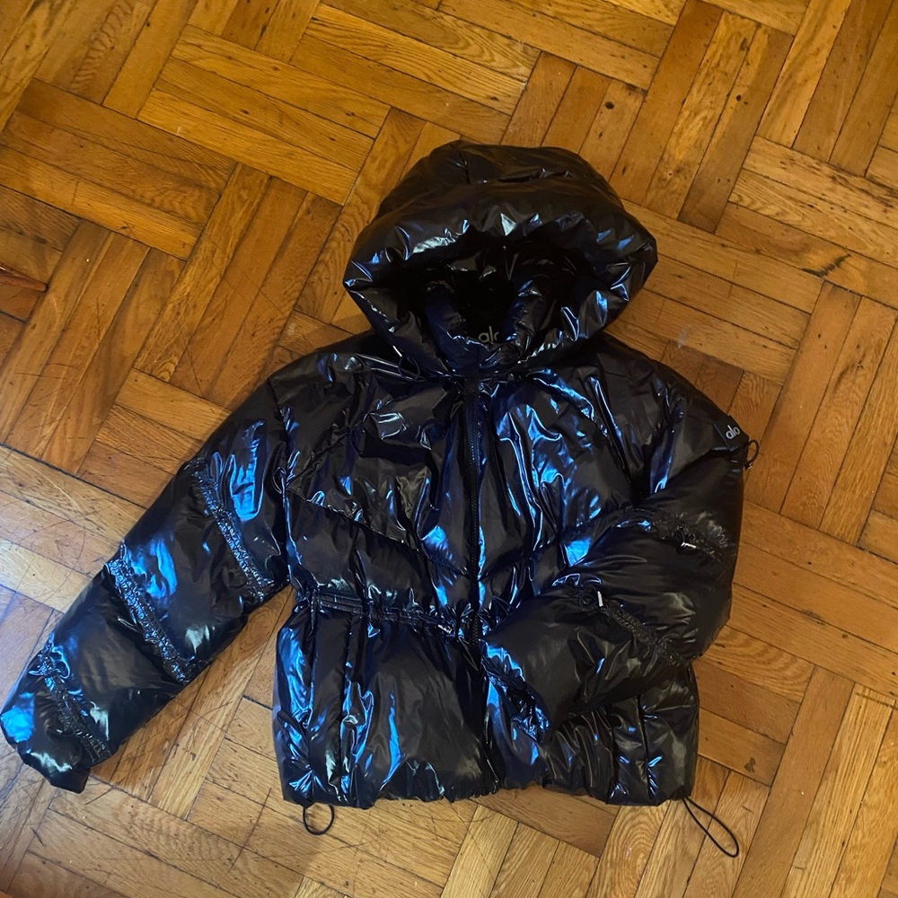 Black ALO Puffer Coat. Like new.